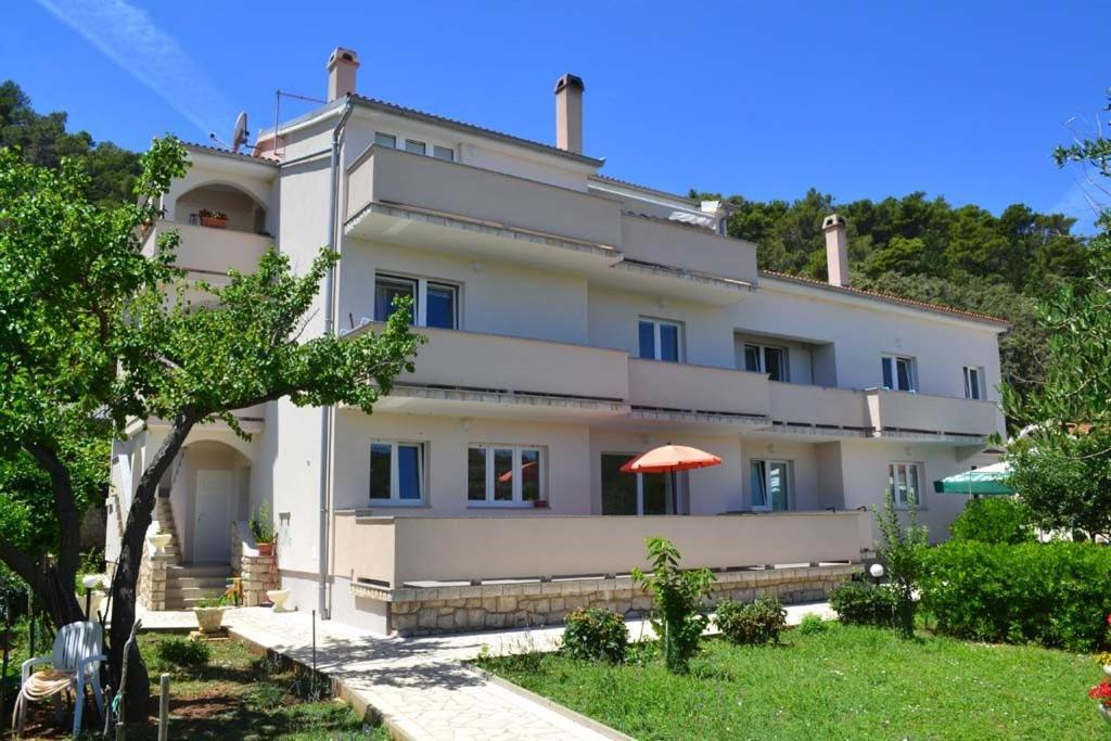 Rooms Marijana Kampor Exterior photo
